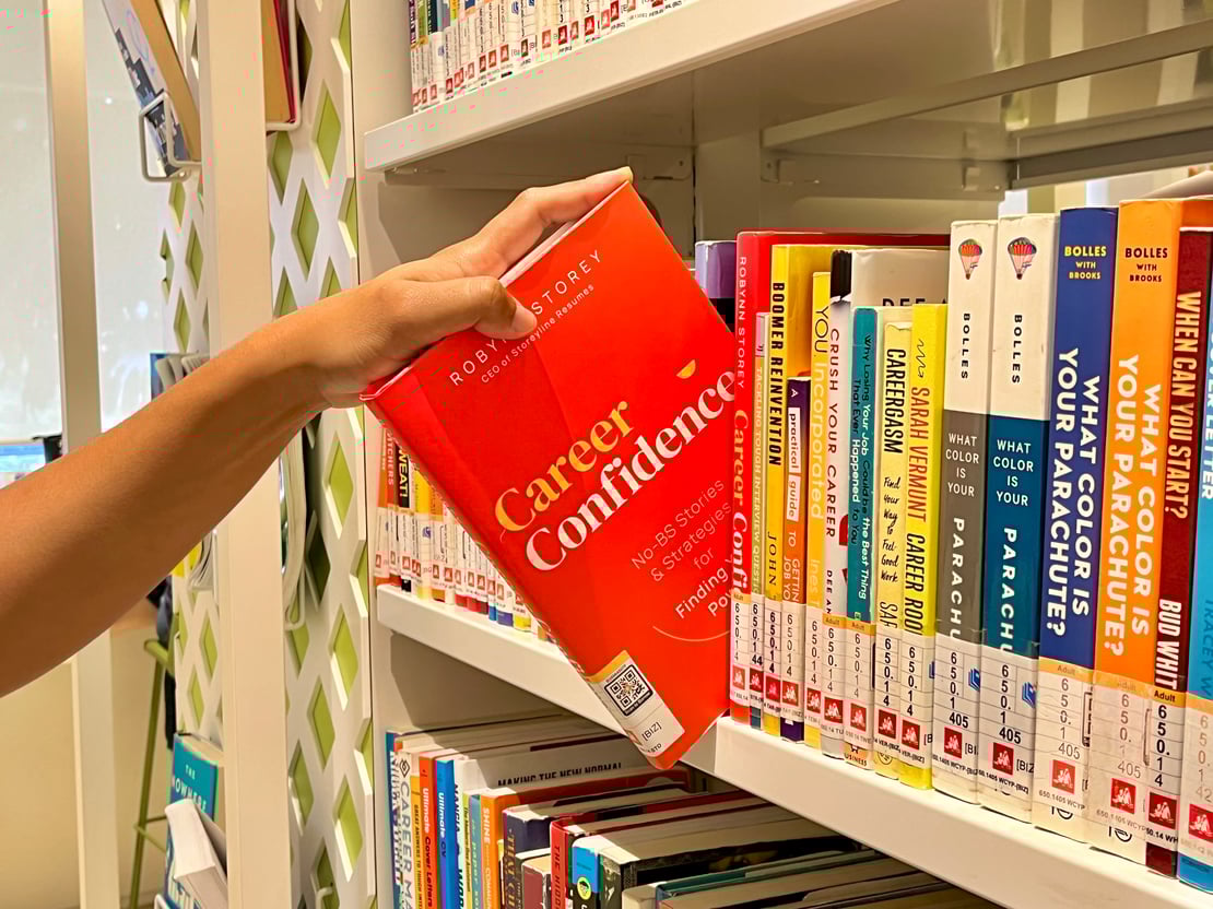 Singapore Private University Graduates Struggle in Competitive Job Market